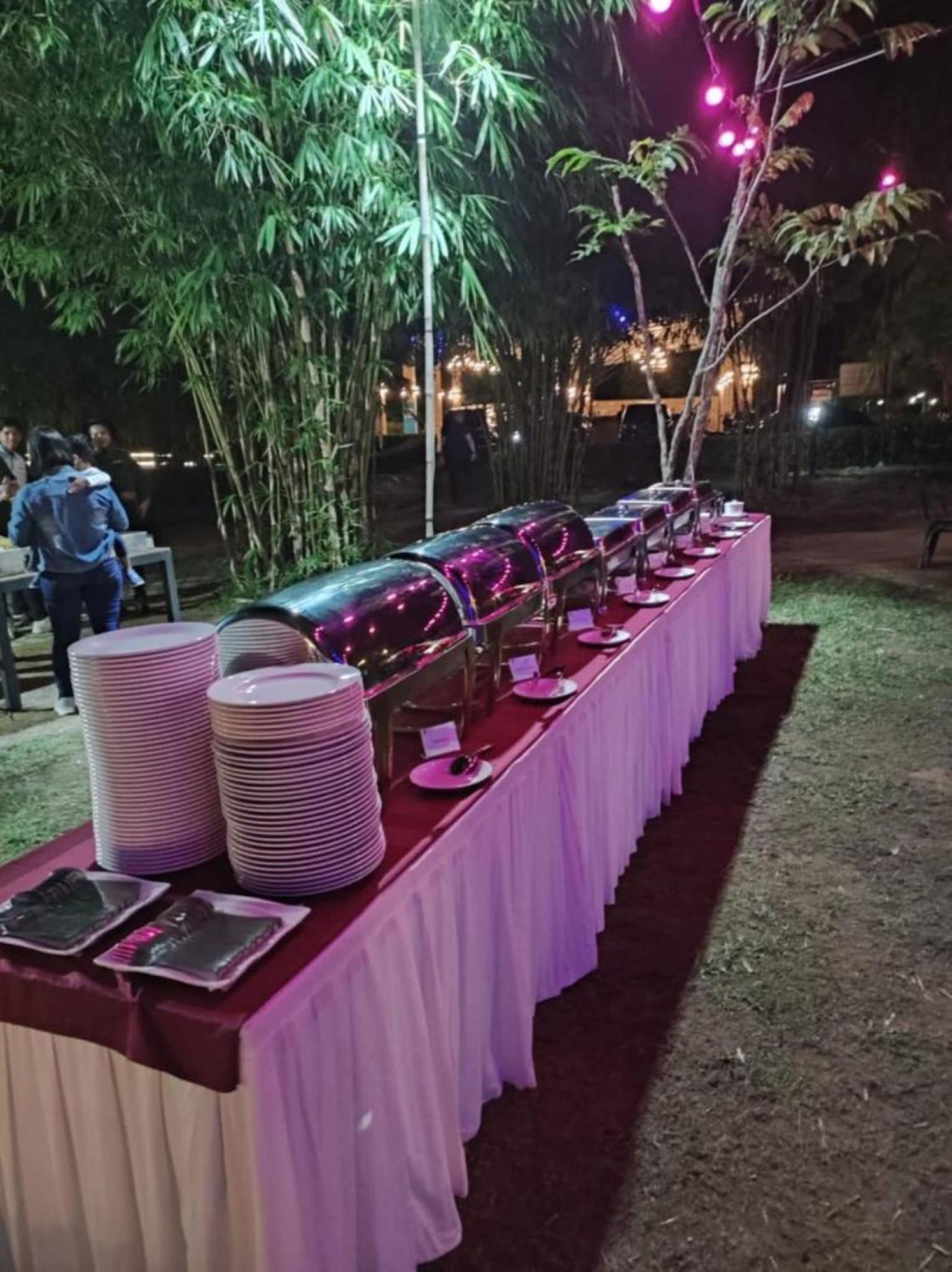 "D'Bamboo Kamp" Desa Wisata Ekang 라고이 외부 사진